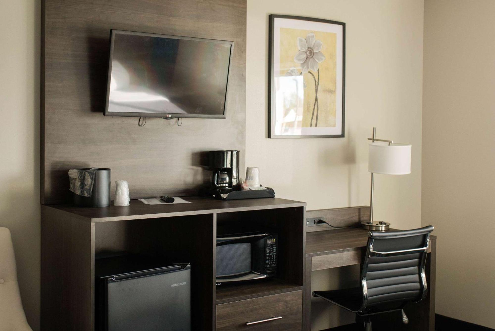 Travelodge By Wyndham Escanaba Luaran gambar